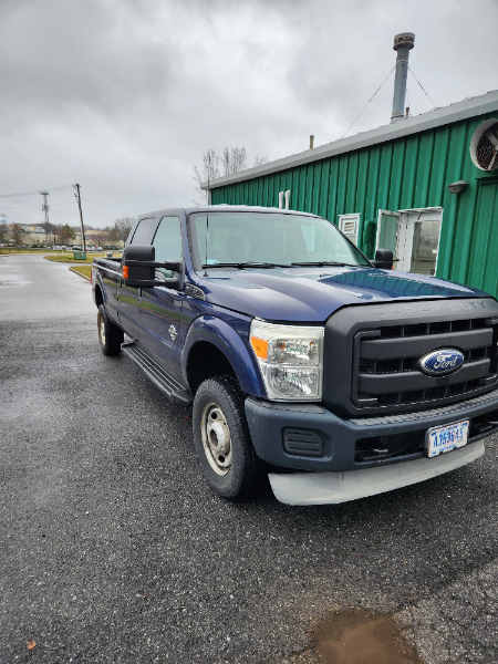2012 Ford Super Duty F-350 SRW 4WD Crew Cab 156" XL — photo 1
