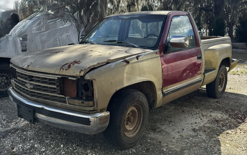 1989 Chevrolet Truck — photo 1