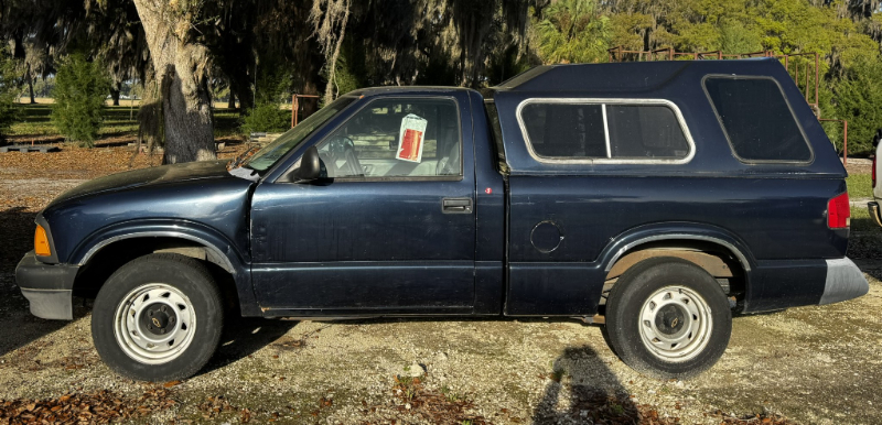 1995 Chevrolet S-10 — photo 1