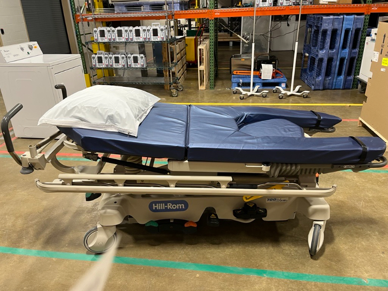 PROCEDURAL STRETCHER — photo 1
