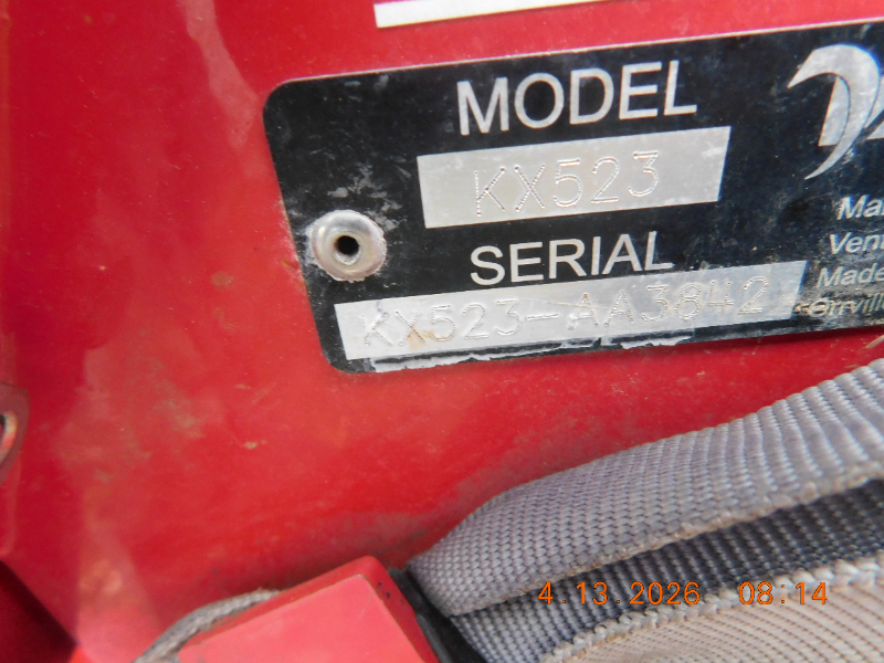 Snow Blower — photo 1