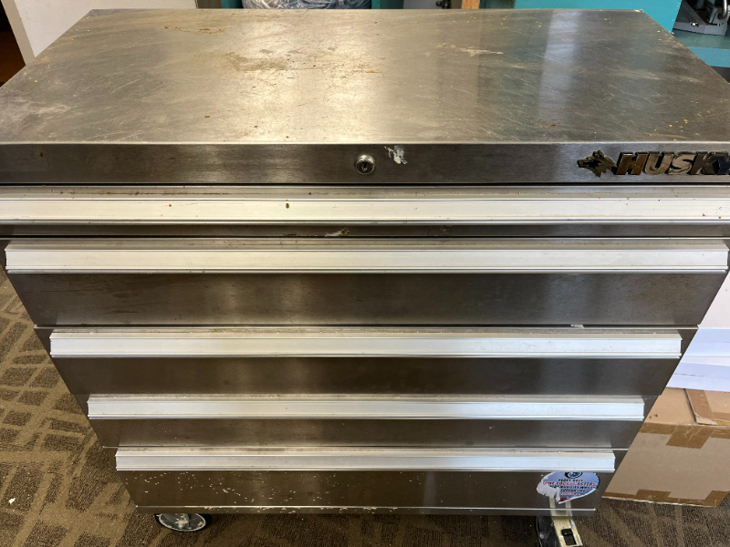 Husky Toolbox — photo 1