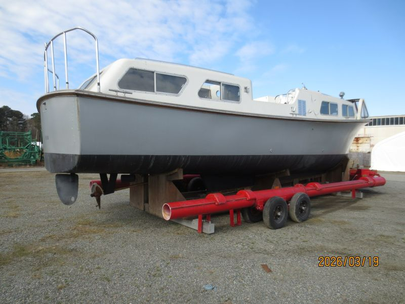 40 foot Personnel Boat — photo 1