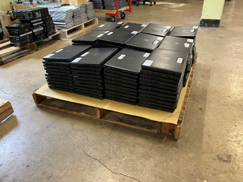 Dell Latitude 5400 Laptops