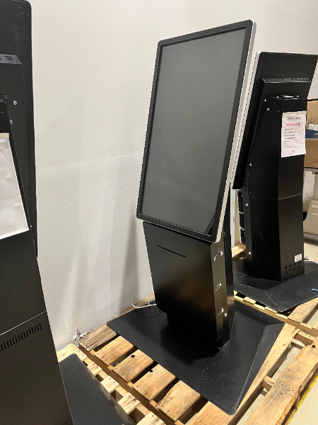 Olea Milan Portrait Kiosks