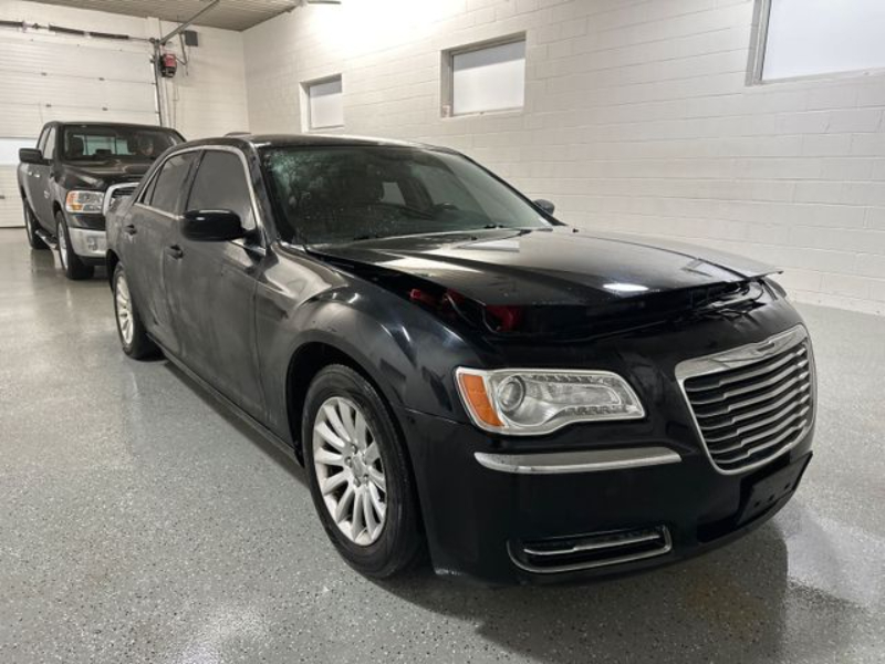 2014 CHRYSLER 300 — photo 1