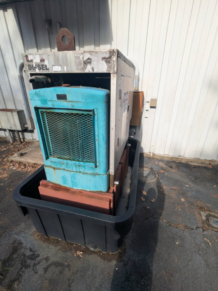 ONAN GENERATOR — photo 1