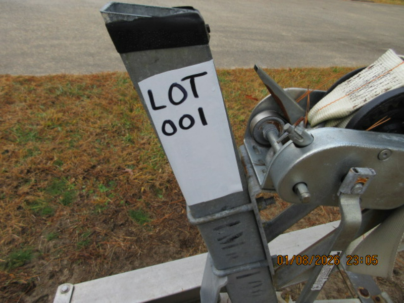 Continental Boat Trailer — photo 1