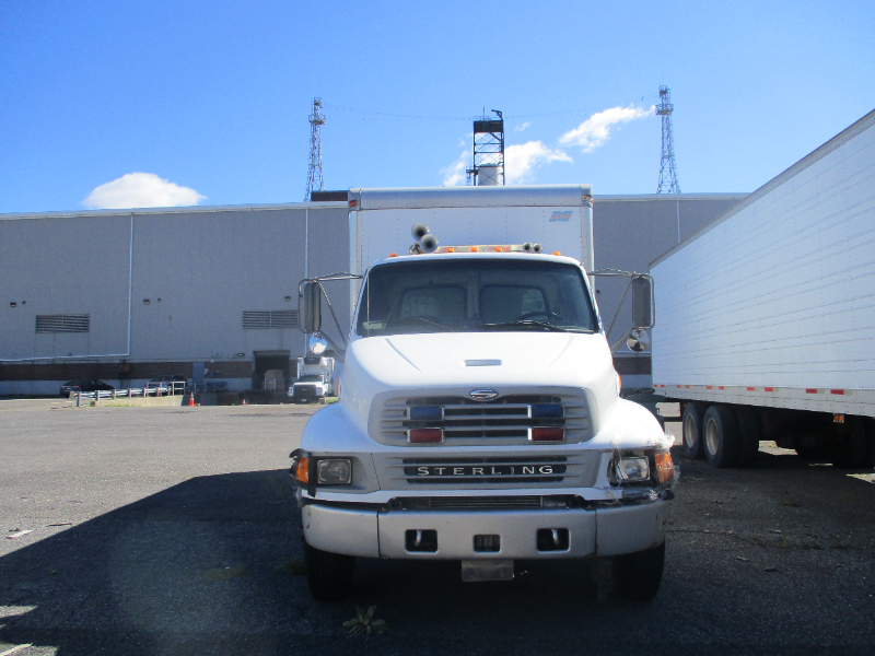 2001 STERLING TRUCK - NOT RUNNING
