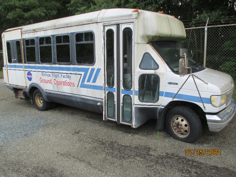 PASSENGER MOTOR VEHICLE BUS