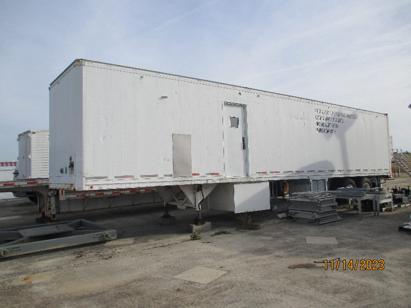 TRAILER VAN