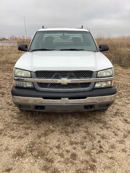 2005 Chevrolet Silverado - photo 1