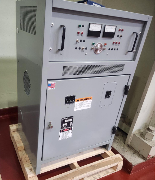 Stationary Float Battery Charger — photo 1