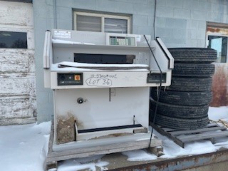 Paper Cutter — photo 1