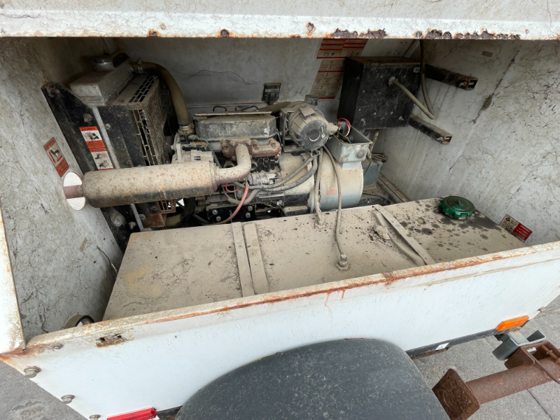 Light Tower Trailer — photo 1