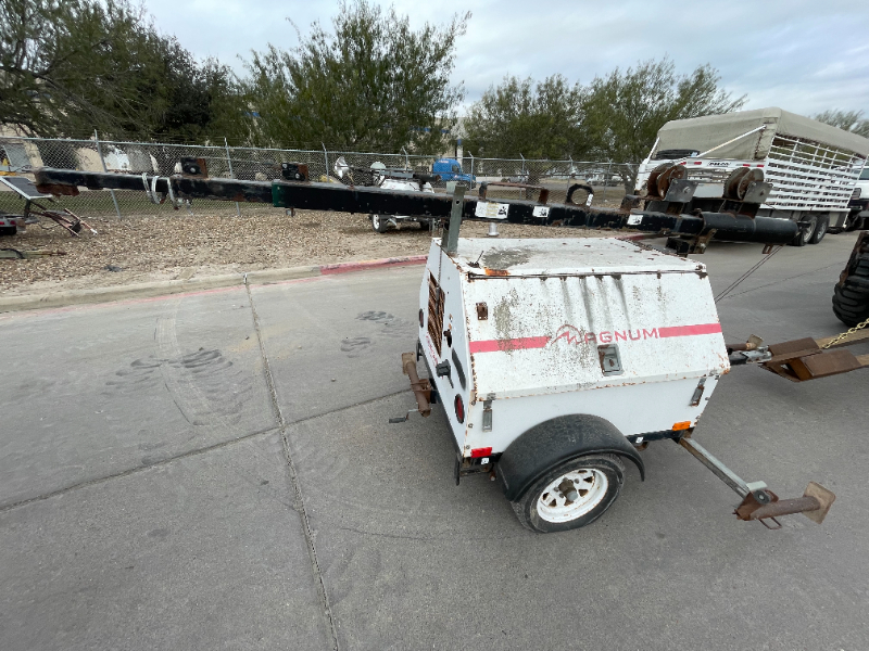 Light Tower Trailer — photo 1