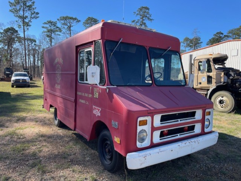 1981 Chevrolet Step Van — photo 1