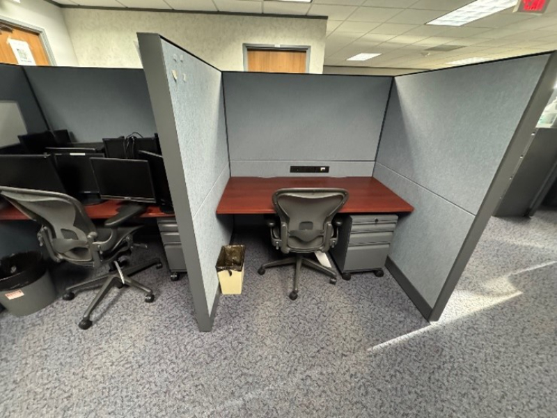 Workstations — photo 1