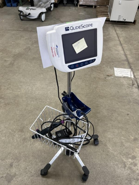 Glidescope Trainer Monitor and Baton — photo 1
