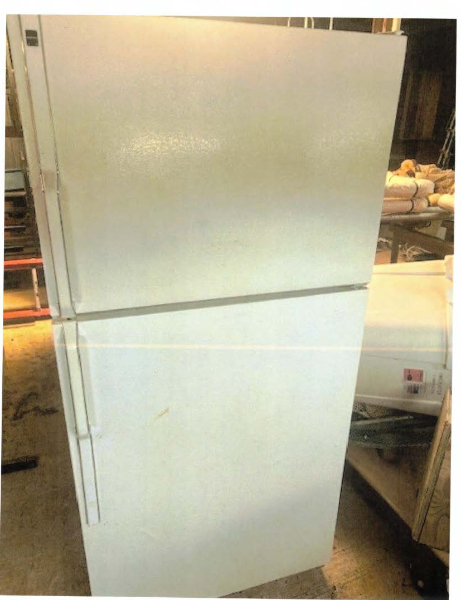Hot Point CTX21DABRRWW Refrigerator.