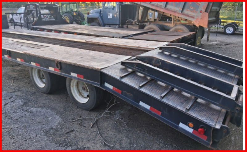 2005 Overbuilt Flatbed Semi Trailer