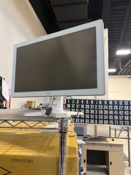 MISC COMPUTERS & ACCESSORIES — photo 1