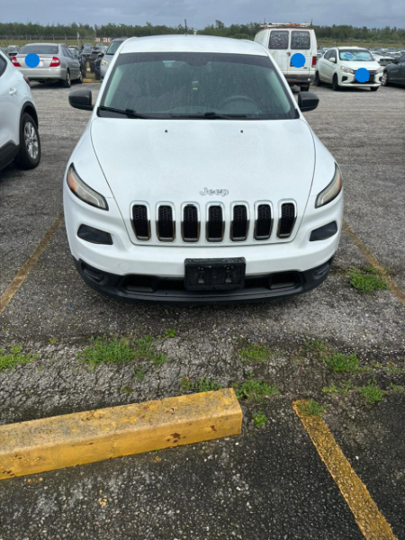 2015 Jeep Cherokee — photo 1