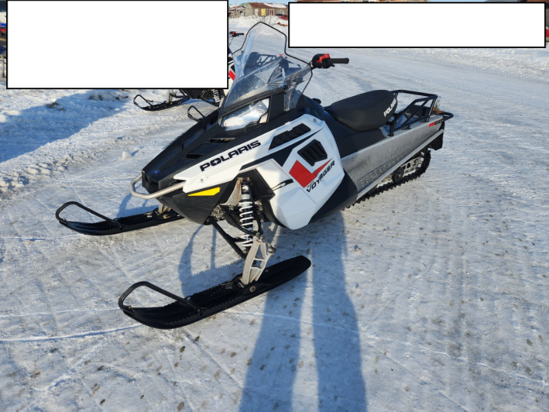 2013 Polaris Indy Voyager 600 — photo 1