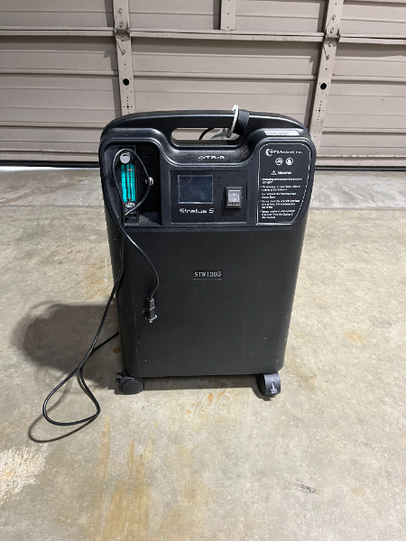 OXYGEN CONCENTRATORS (1 LOT) - photo 1