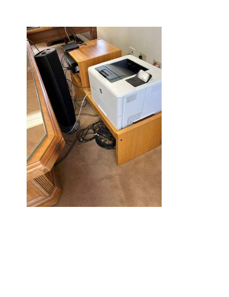 Computer Tables (4 EA)