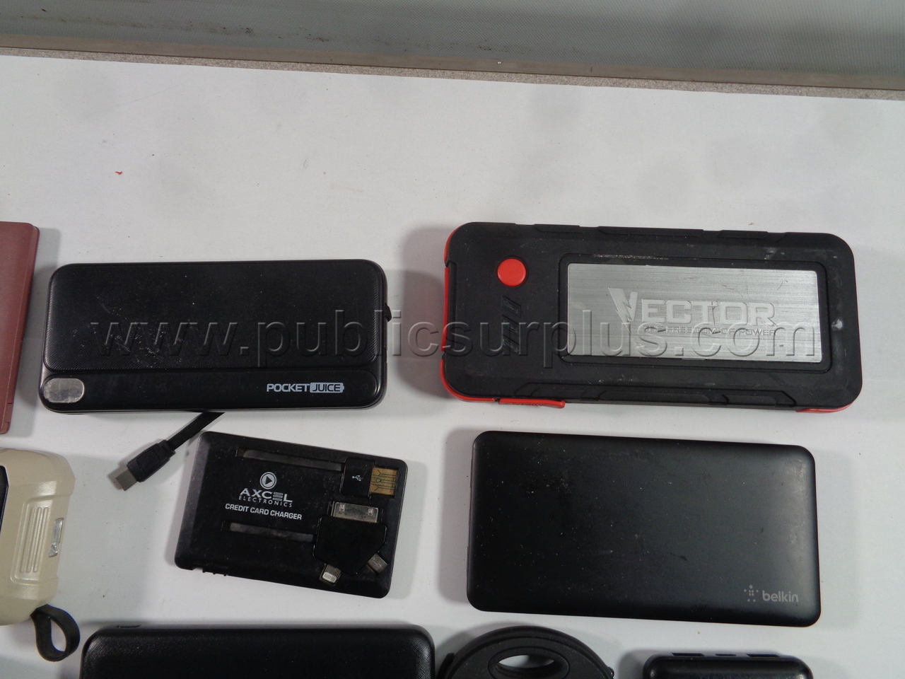 Assorted Portable Battery Packs - photo 2