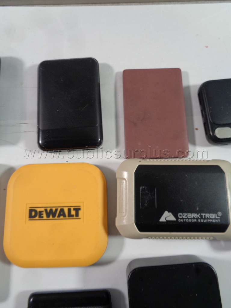 Assorted Portable Battery Packs - photo 5
