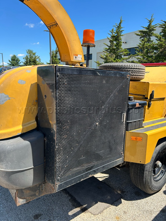 2003 Vermeer BC1400 Chipper - photo 2