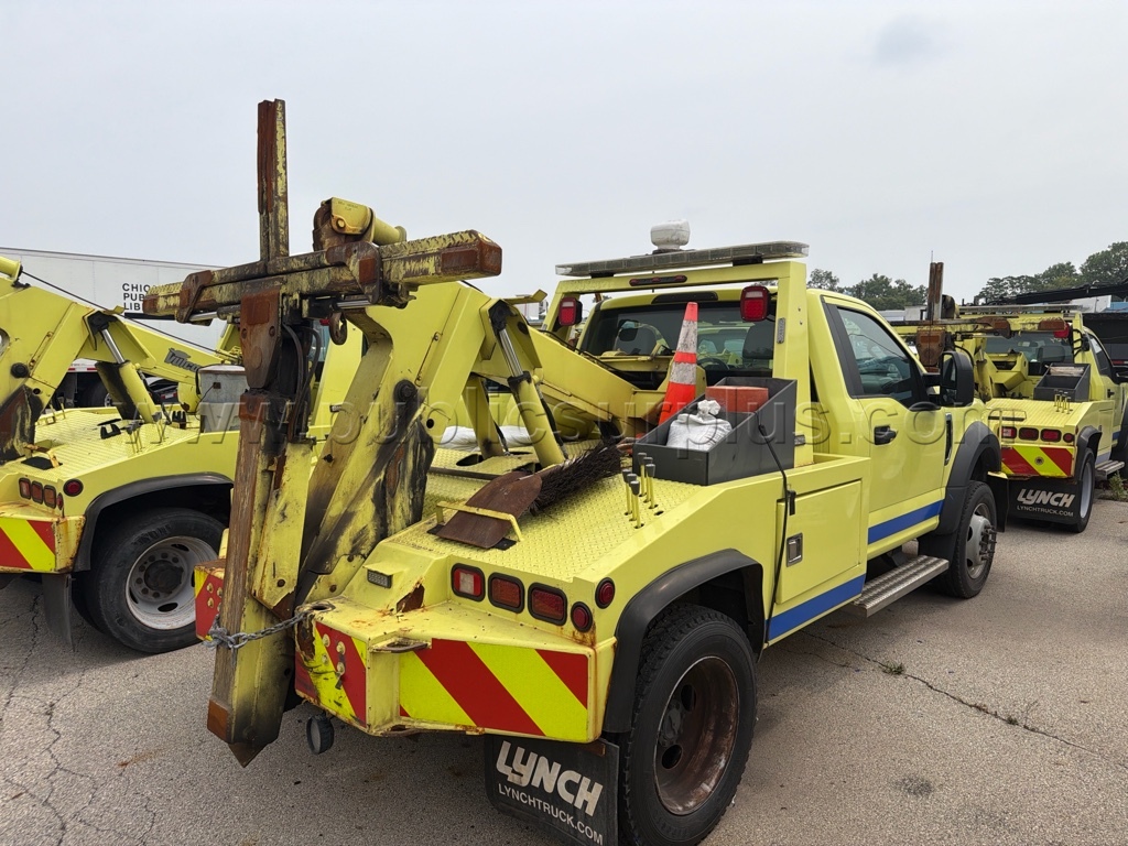 2017 Ford F450 Tow Truck - photo 3