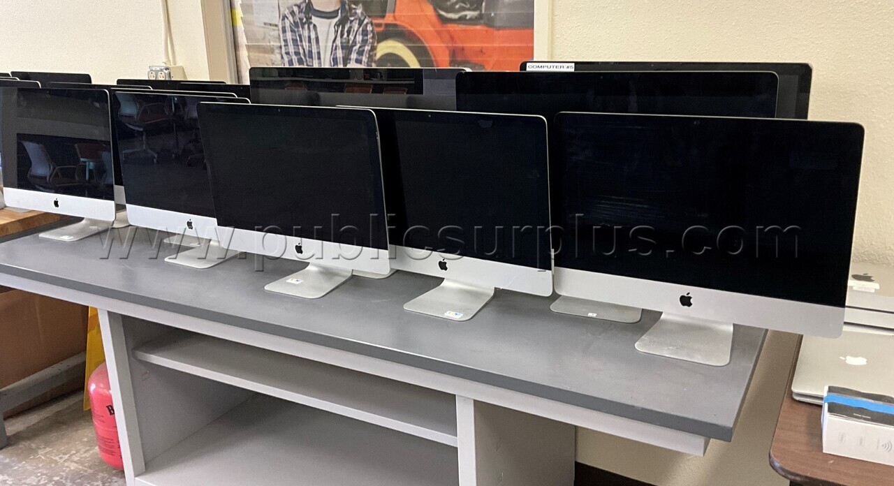 One Lot of Miscellaneous Apple Computers & Devices, Used - photo 2
