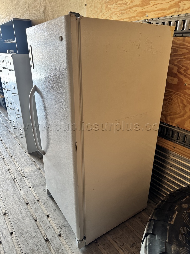 (1) GE Upright Freezer - photo 2