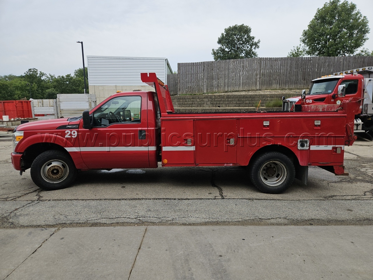 2015 FORD F-350 GAS SUPER DUTY XL 2WD DUMP TRUCK - photo 2