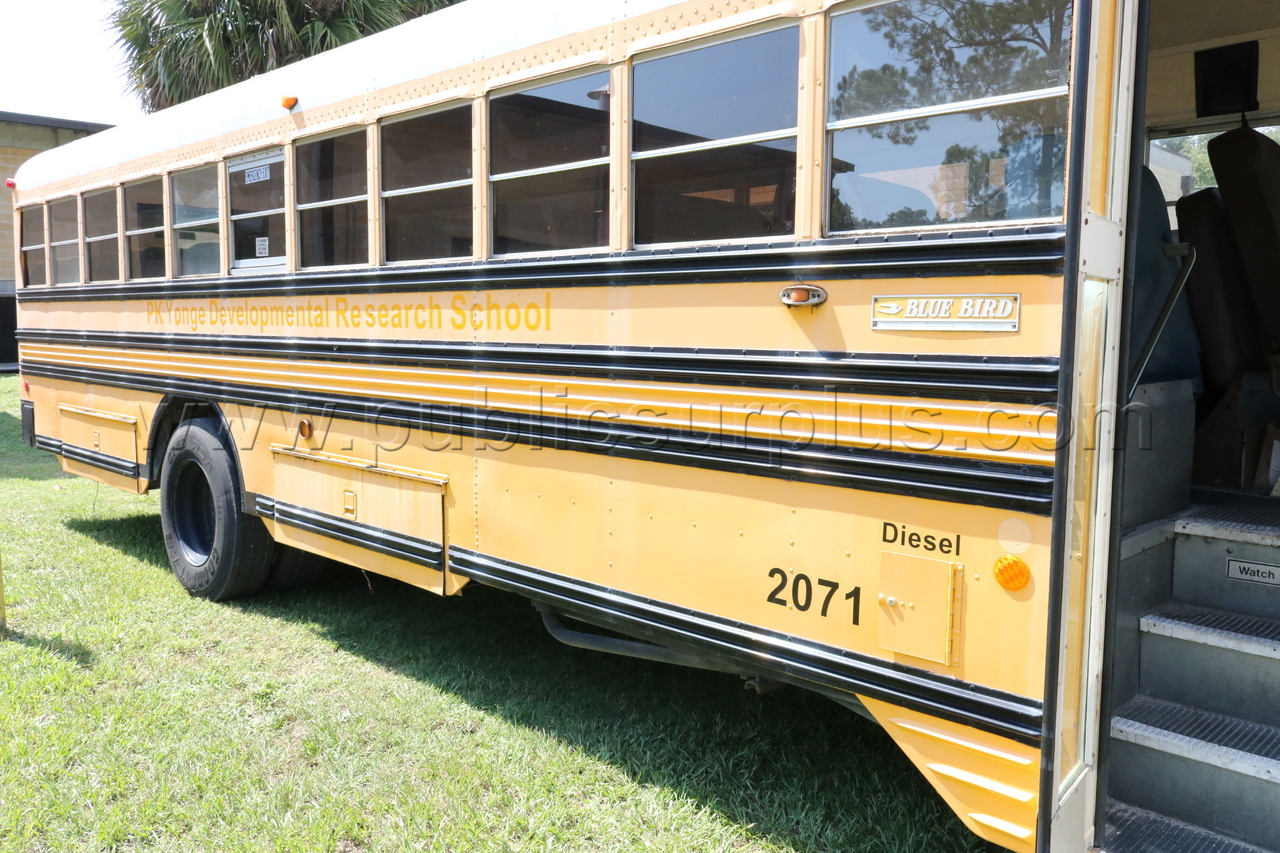 1992 School Bus (Veh#2071) 4910AA112196 - photo 3