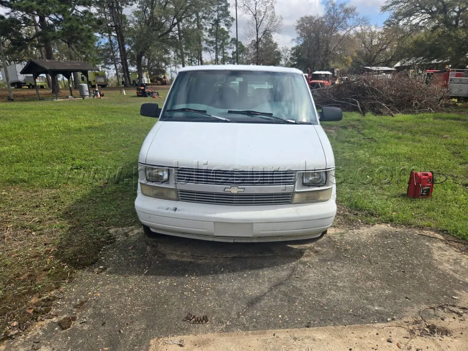 V0011606 2000 CHEVY ASTRO VAN VIN# 1GNDM19W8YB135611 - D2 - photo 3