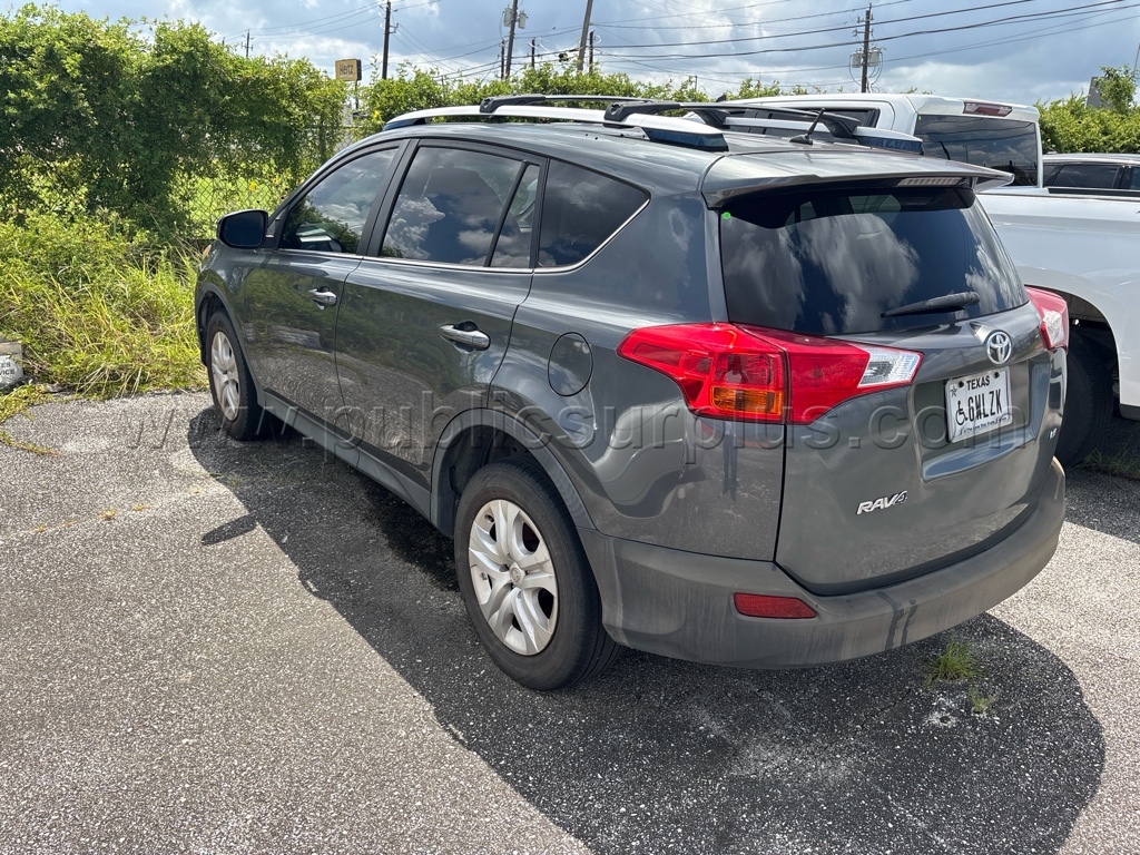 Impounded Vehicle -2015 TOYOTA RAV4 (Hou) - photo 4