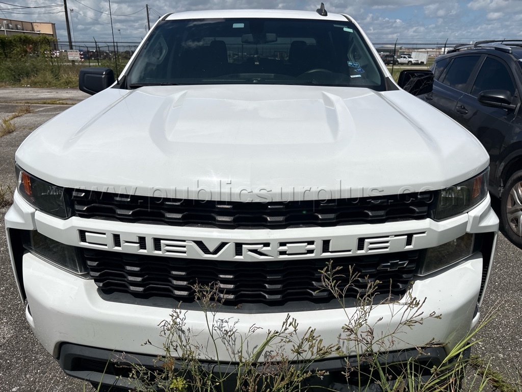 Impounded Vehicle -2021 Chevrolet Silverado Pickup (HOU) - photo 2