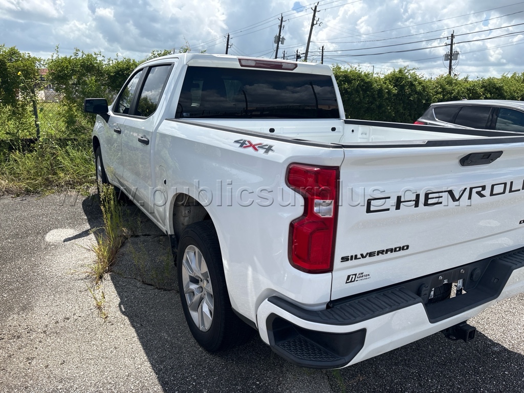 Impounded Vehicle -2021 Chevrolet Silverado Pickup (HOU) - photo 4