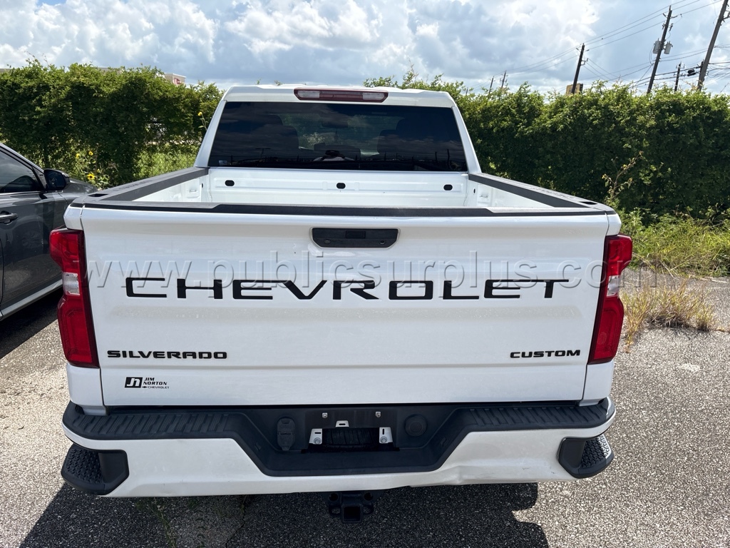 Impounded Vehicle -2021 Chevrolet Silverado Pickup (HOU) - photo 5