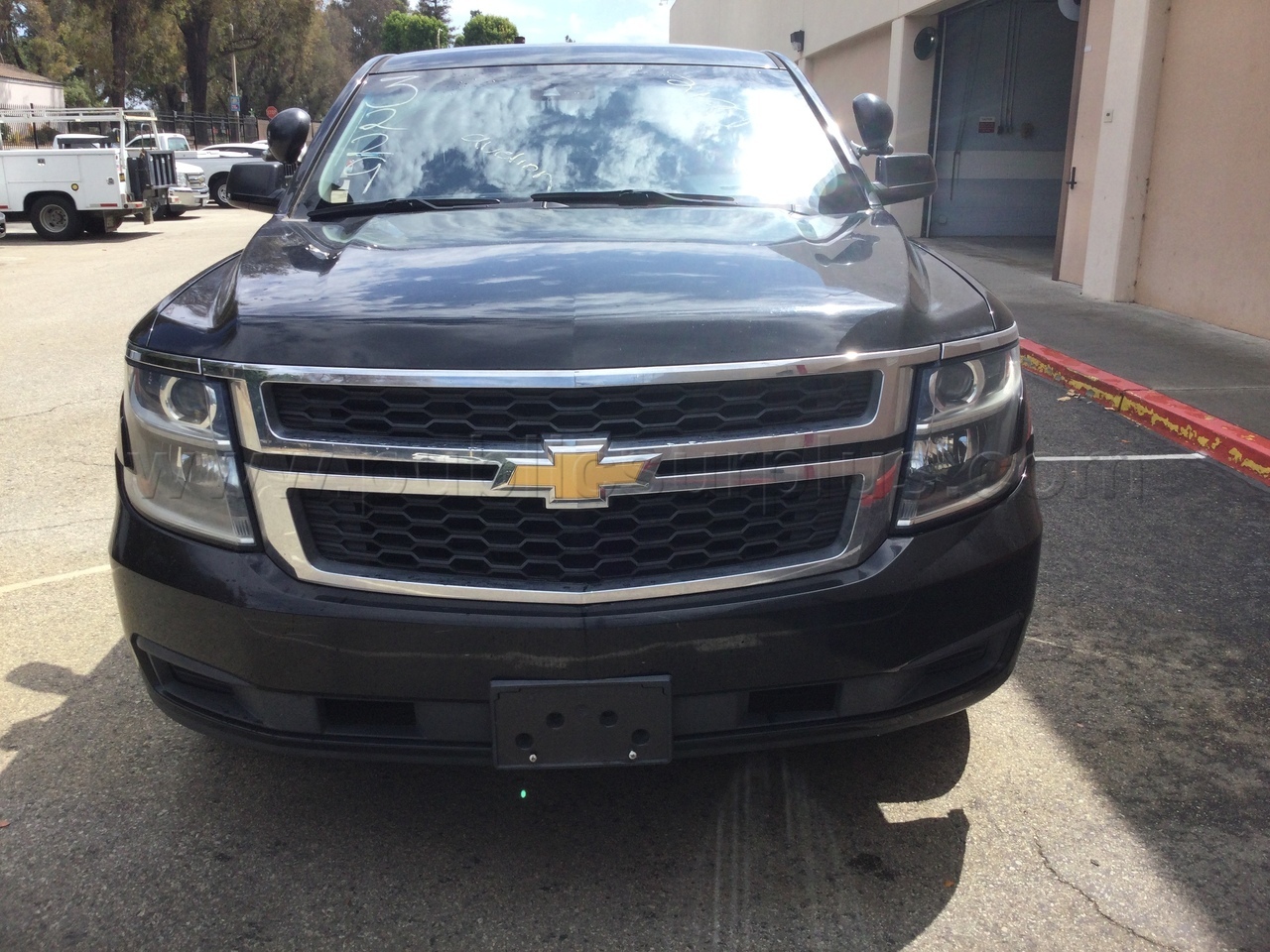 2019 Chevy Tahoe - 322919 - photo 2