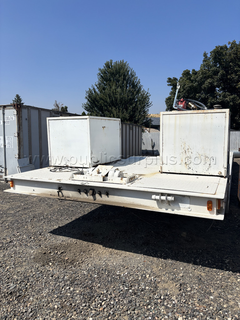 1985 Trail-Eze Hydraulic Tail Lowboy Model 4348 w/hydraulic winch - photo 2