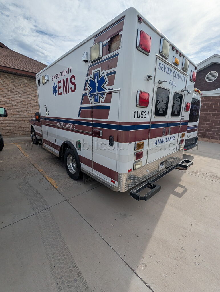 2010 HORTON AMBULANCE - photo 3