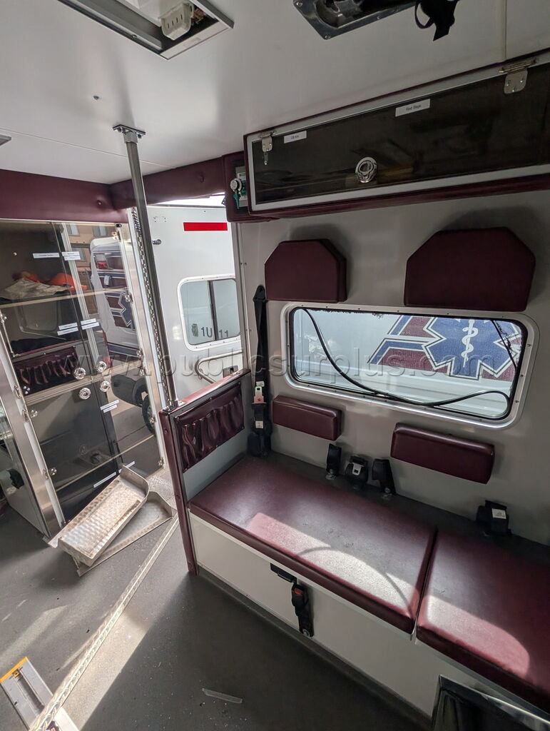 2010 HORTON AMBULANCE - photo 5