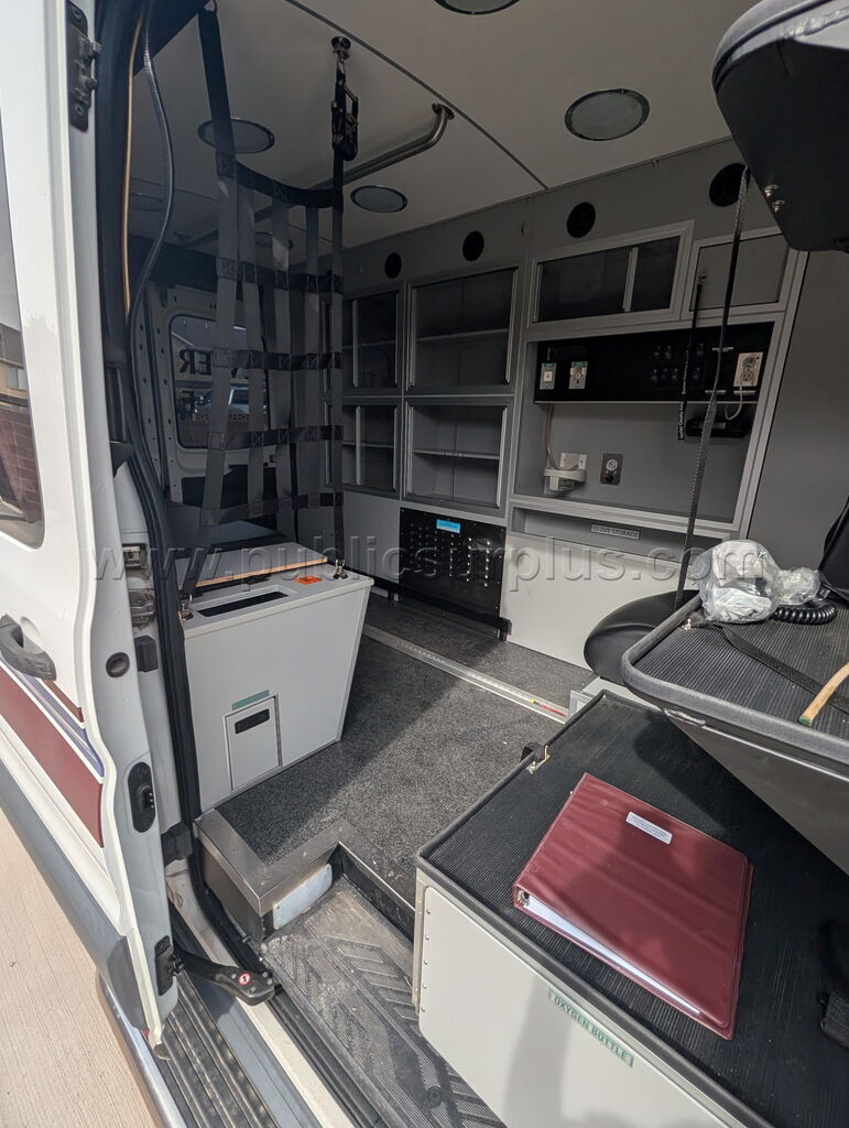 2016 FORD TRANSIT 4X2 - photo 4
