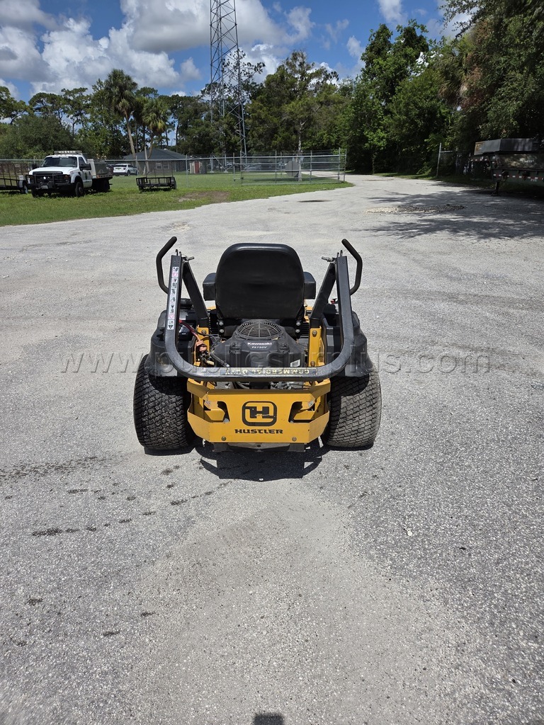 00096714 2015 HUSTLER FASTRAK SD LAWN MOWER SERIAL# 15024887 - D12 - photo 4