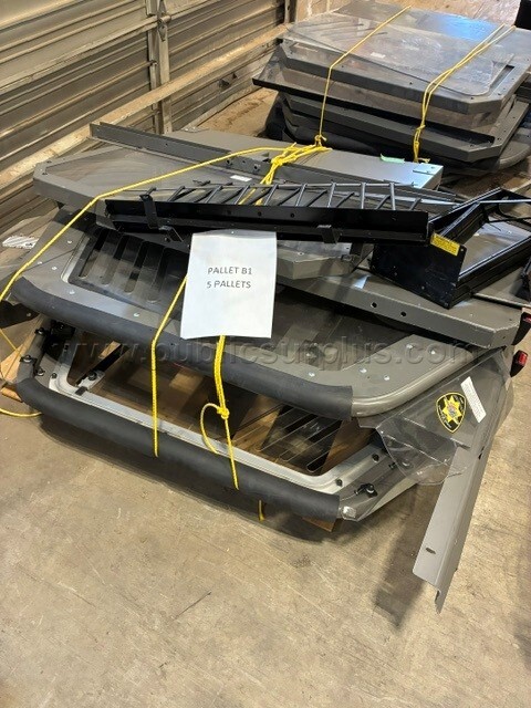 Misc. Auto Parts B1 / Includes 5 Pallets Total - photo 5